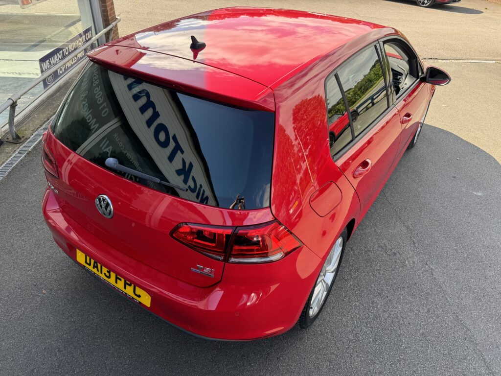 Volkswagen Golf GT