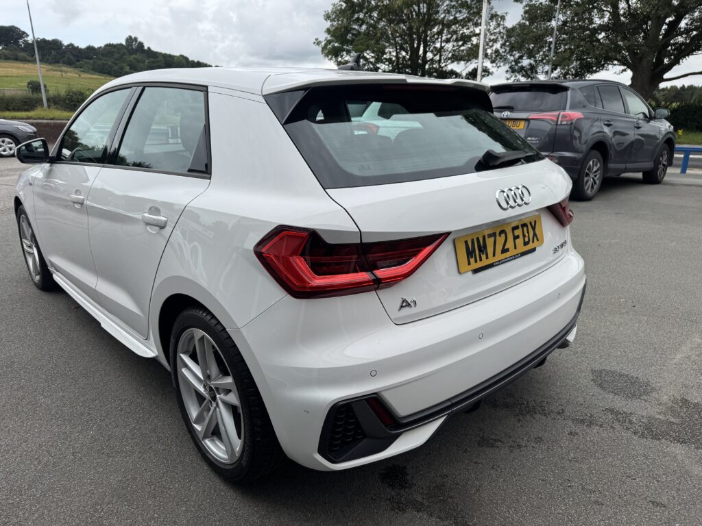 Audi A1 1.0 TFSI 30 S line Sportback S Tronic