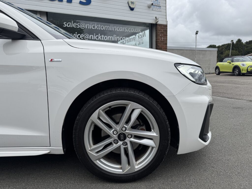 Audi A1 1.0 TFSI 30 S line Sportback S Tronic